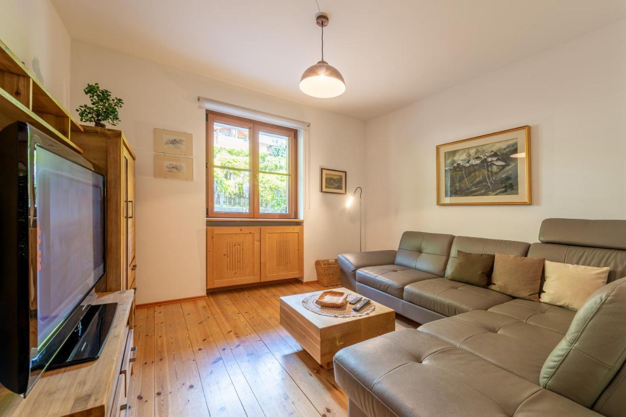 Apartament Haus Bellutti Termeno Zewnętrze zdjęcie