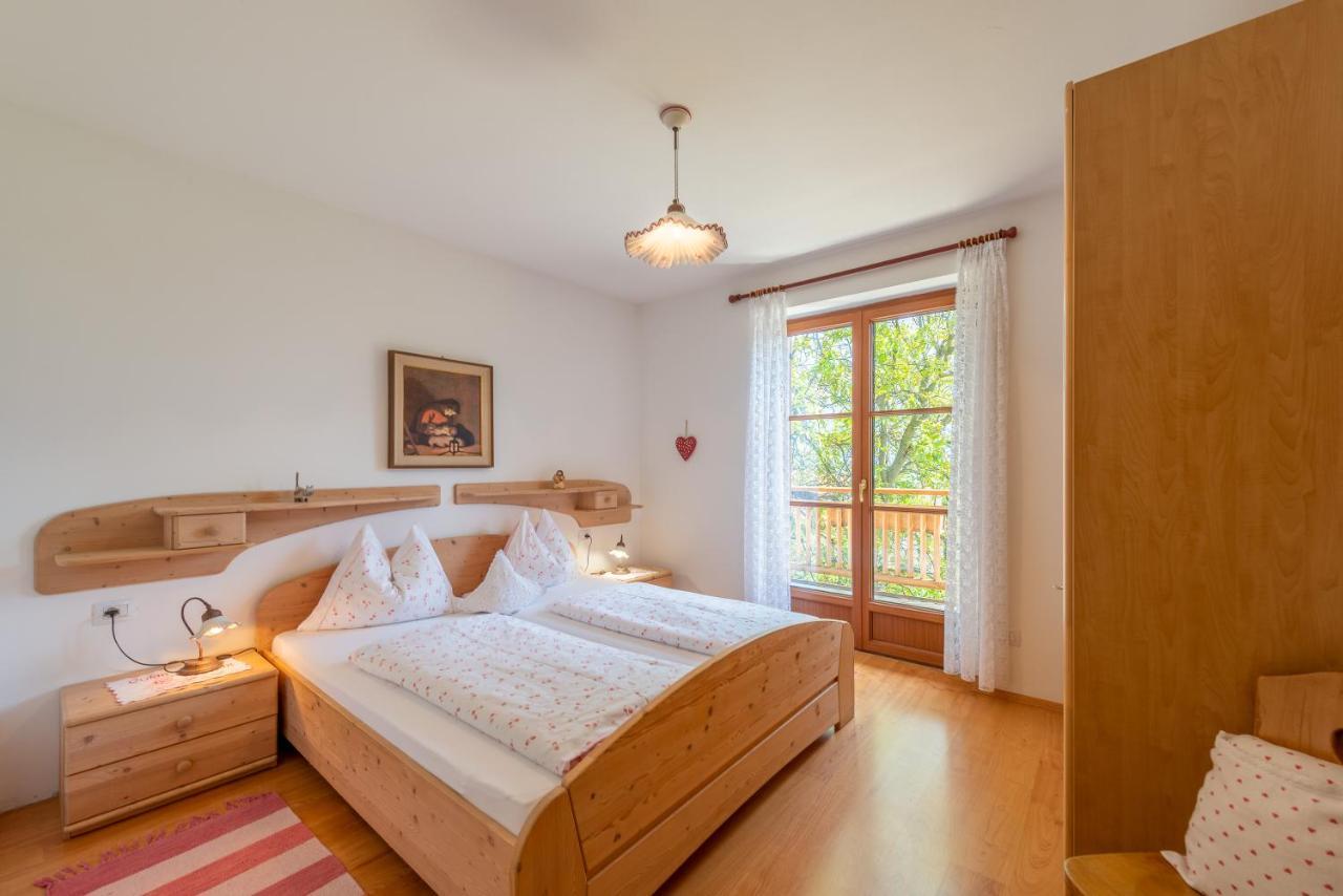 Apartament Haus Bellutti Termeno Zewnętrze zdjęcie